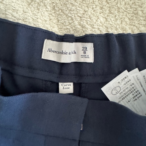 Abercrombie Slone Trouser Shorts - Picture 2 of 3